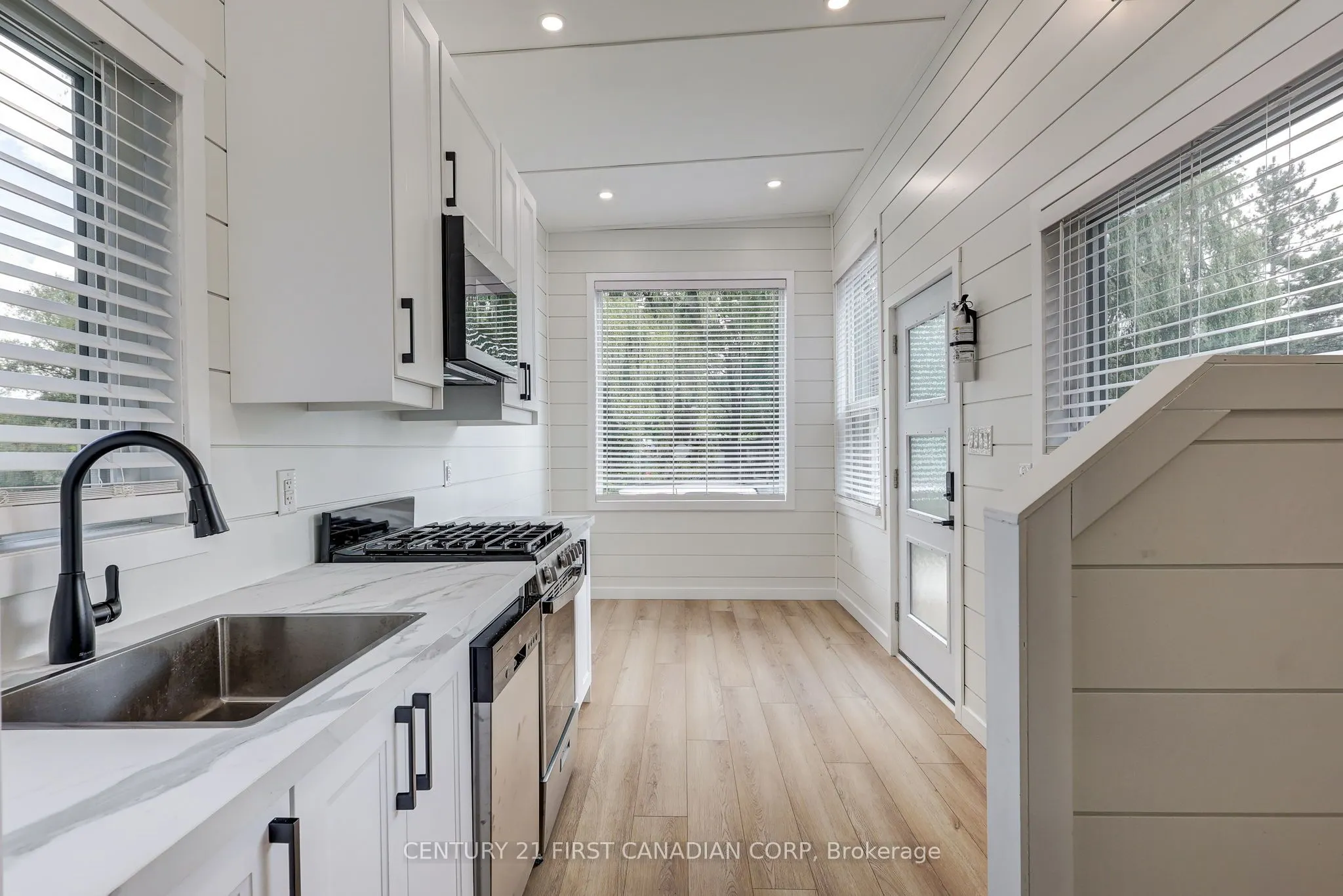 99 Fourth Concession Road, #142