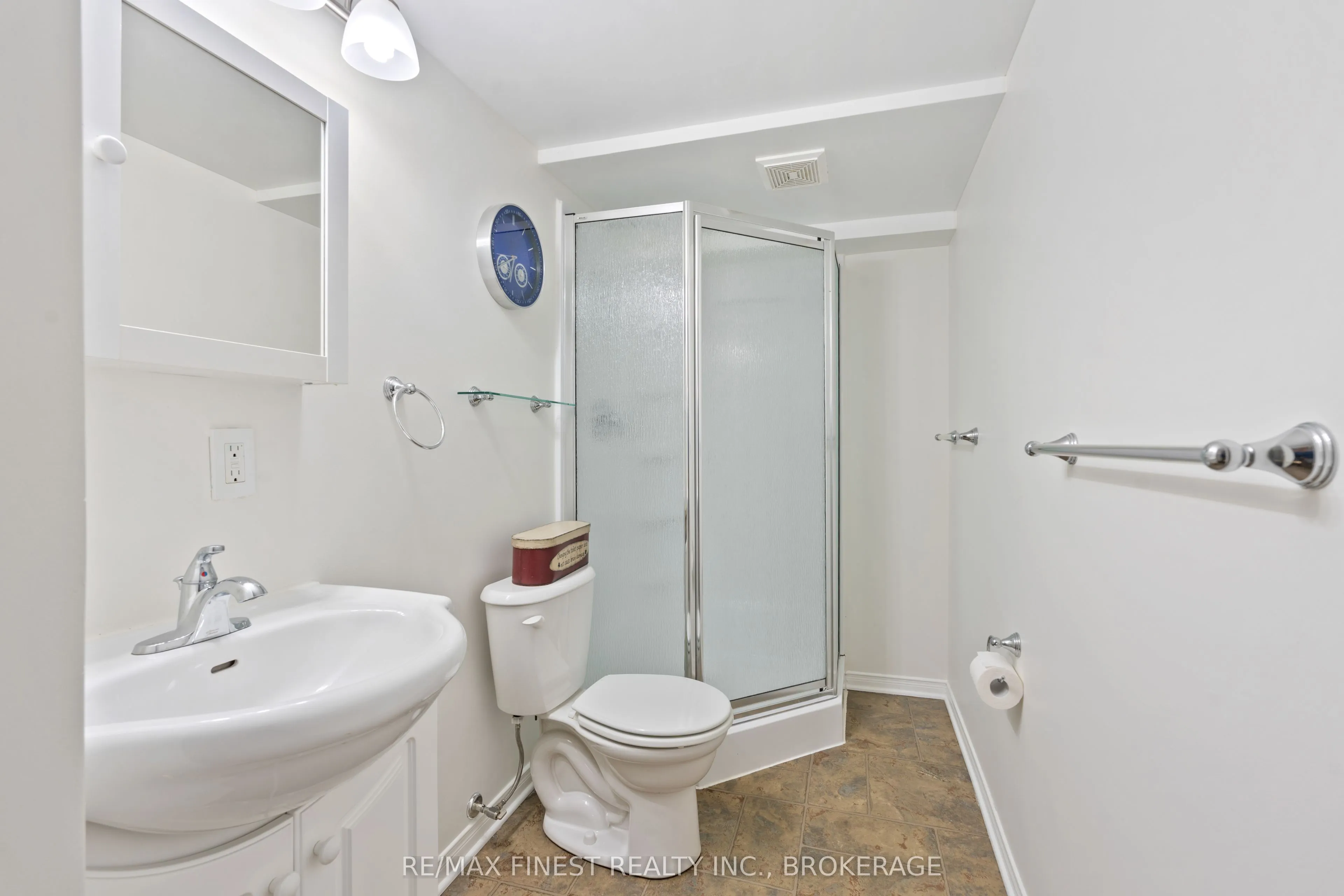 995 Swanfield Street