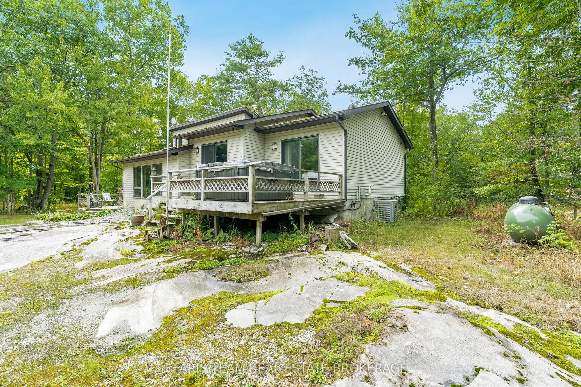 206 Bonneville Road