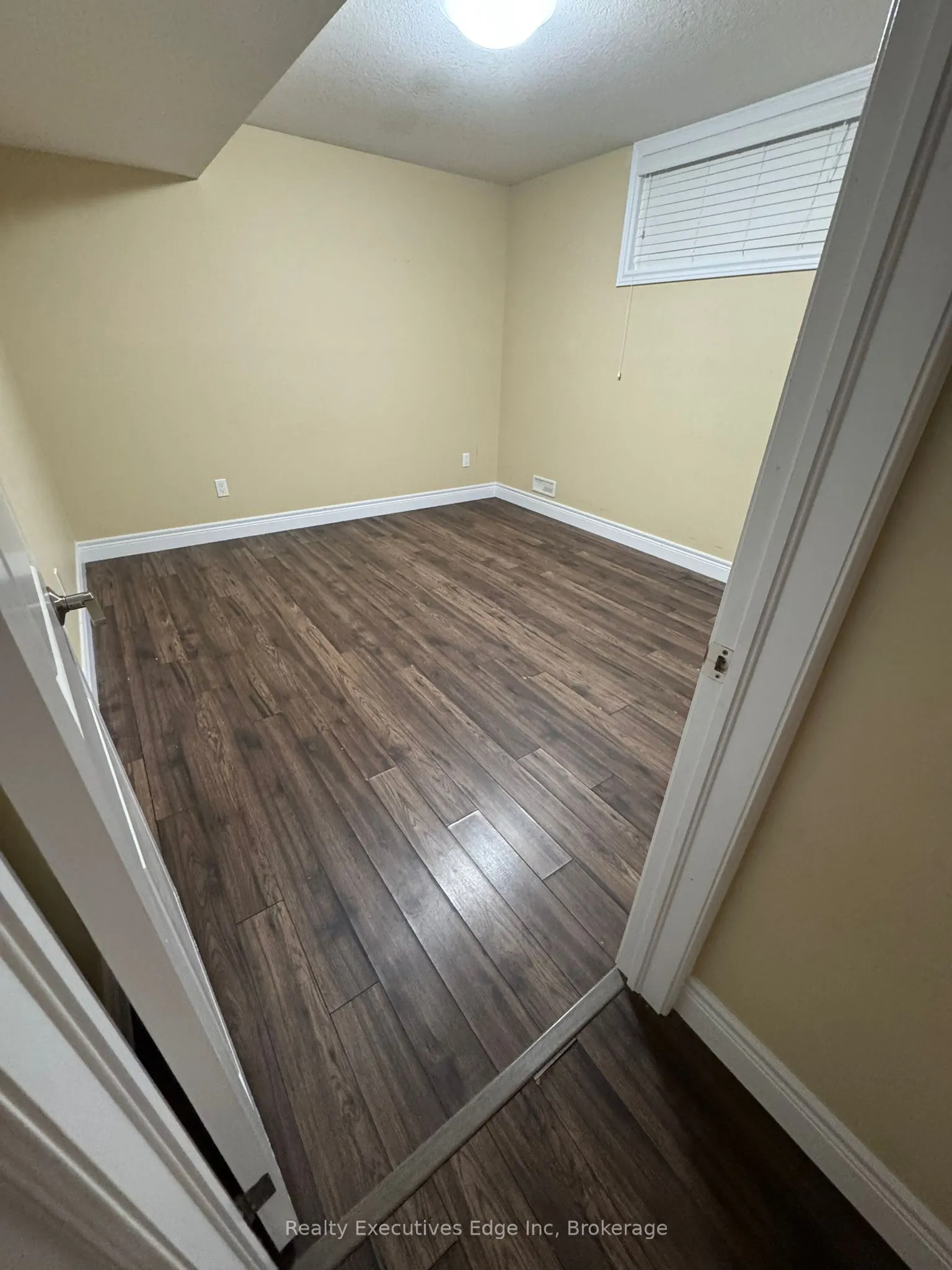 111 Dallan Drive, #LOWER UNIT