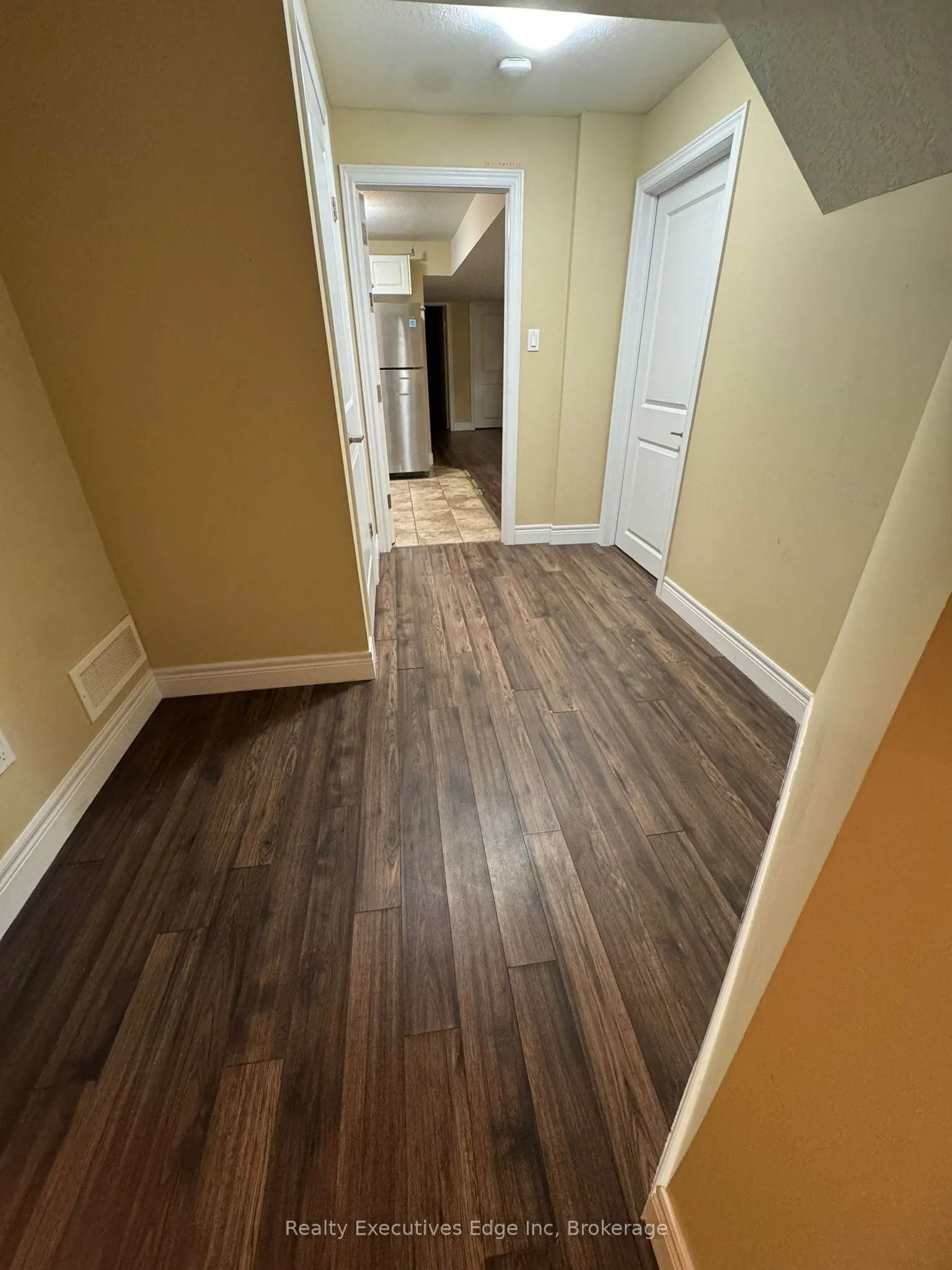 111 Dallan Drive, #LOWER UNIT