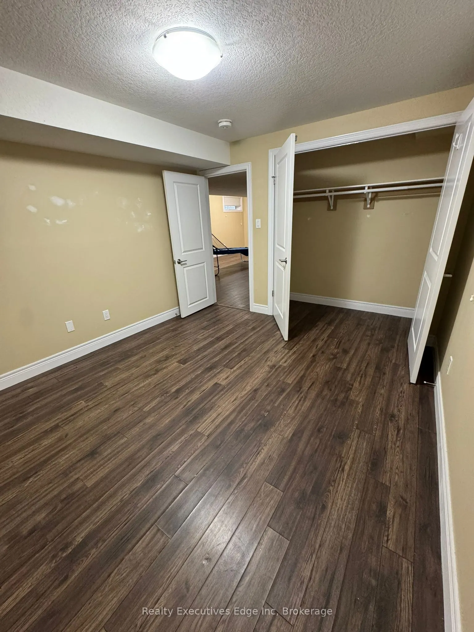 111 Dallan Drive, #LOWER UNIT