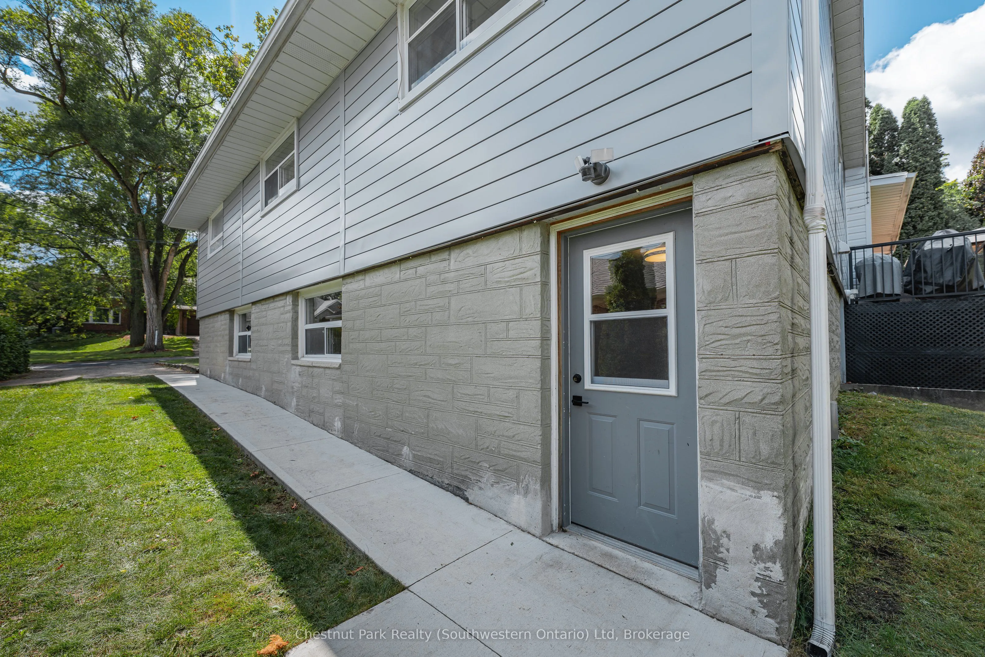 68 Lemon Street