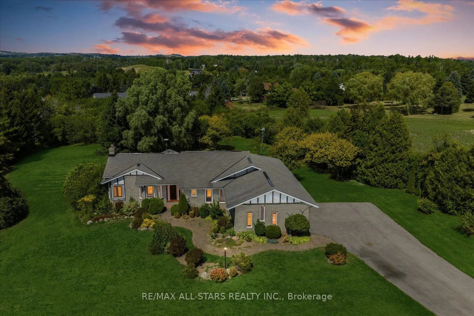 46 Forest Hill Drive
