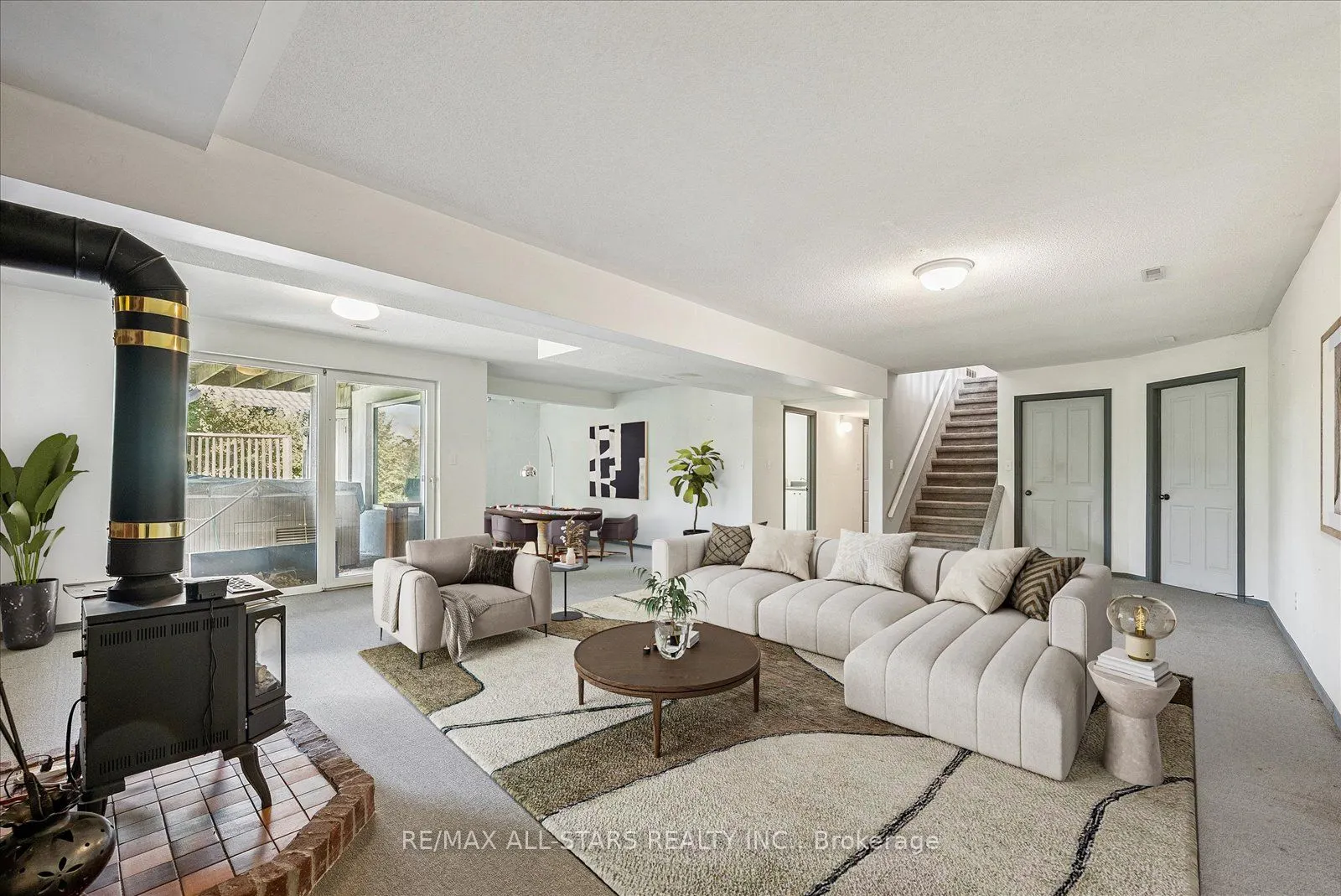 46 Forest Hill Drive