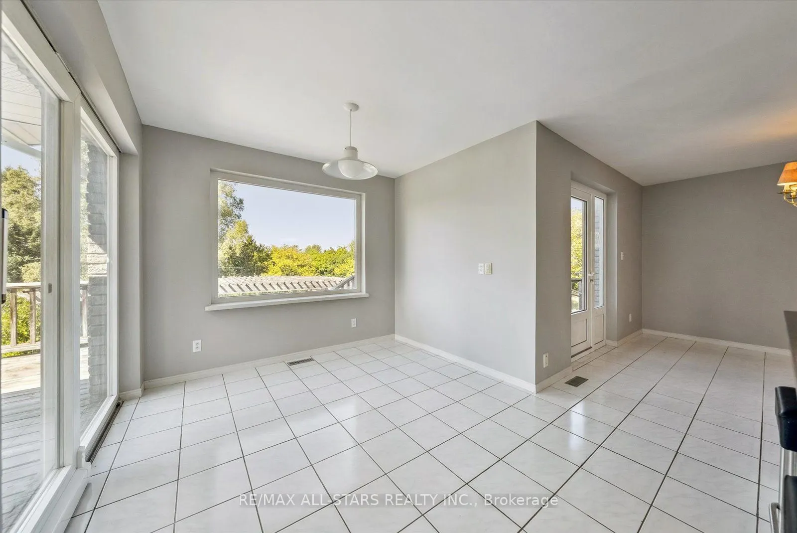 46 Forest Hill Drive