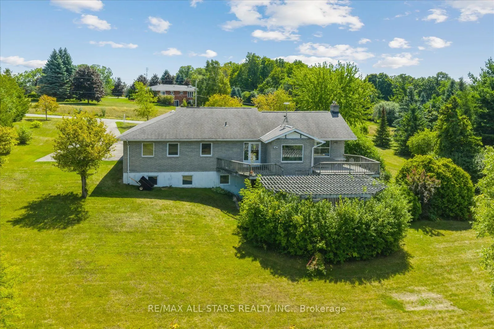 46 Forest Hill Drive