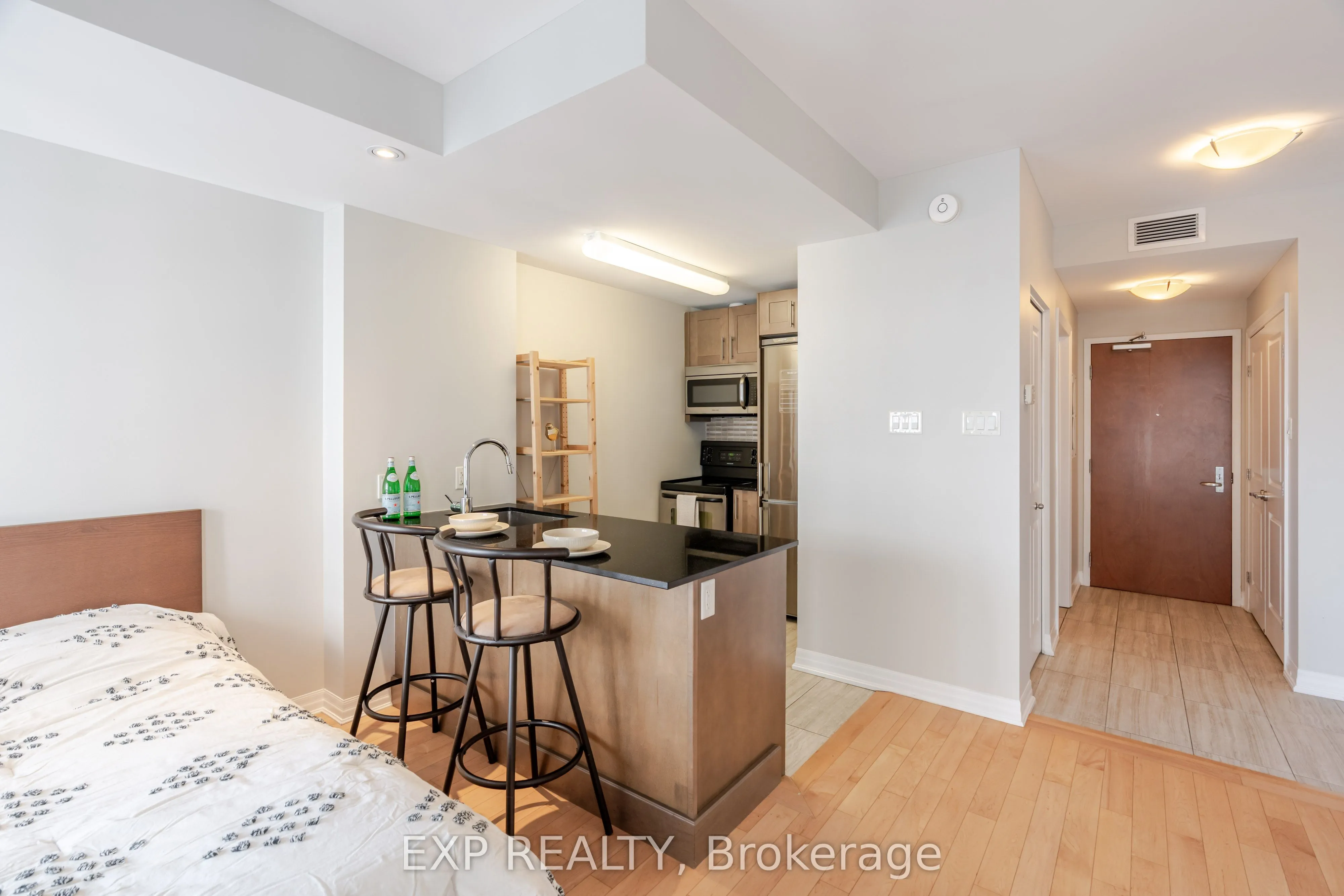 242 RIDEAU Street, #2308