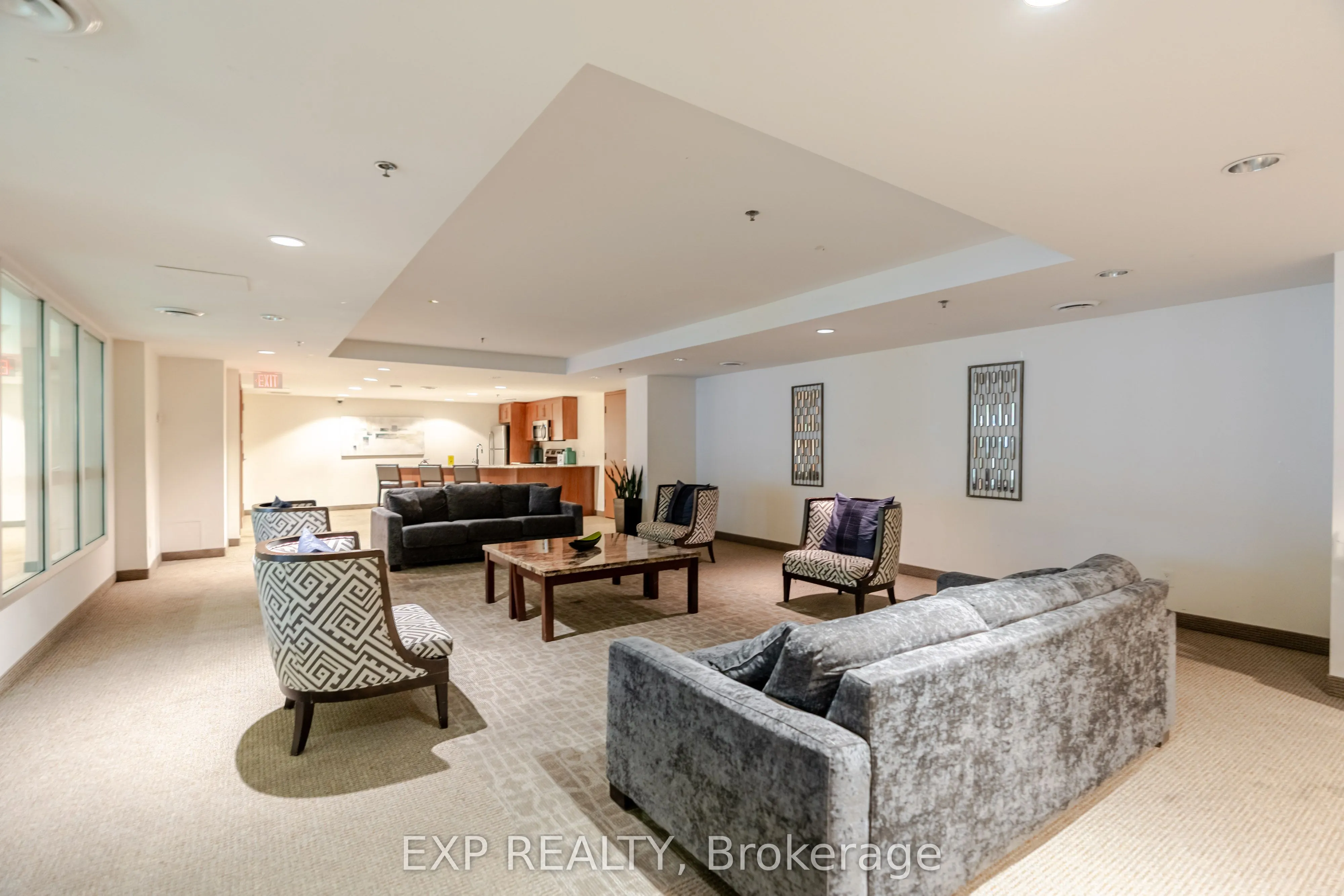 242 RIDEAU Street, #2308