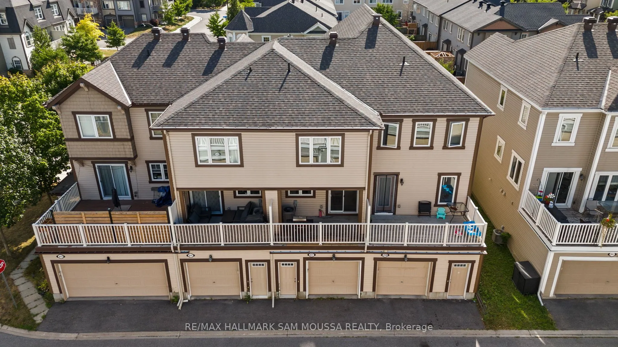 257 Cayman Road