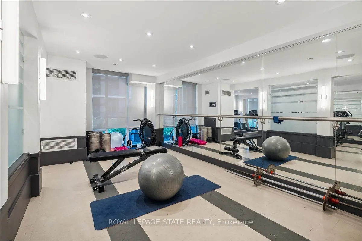 10 Concord Place, #204