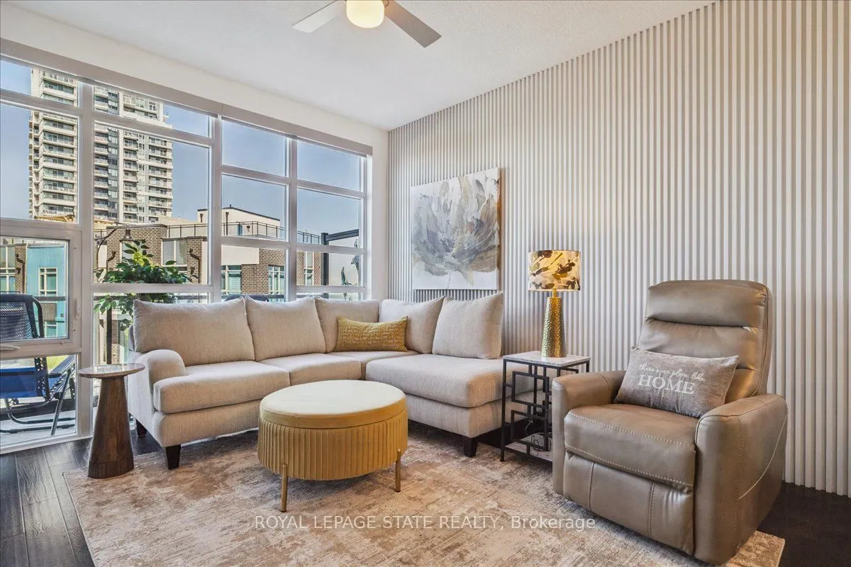 10 Concord Place, #204