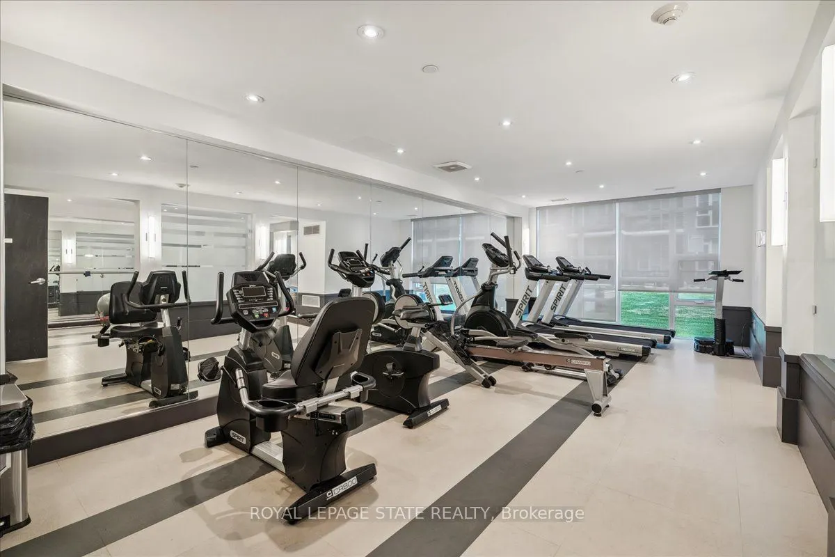 10 Concord Place, #204
