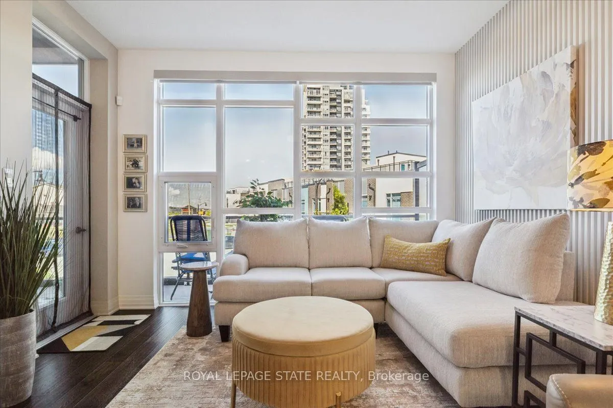 10 Concord Place, #204