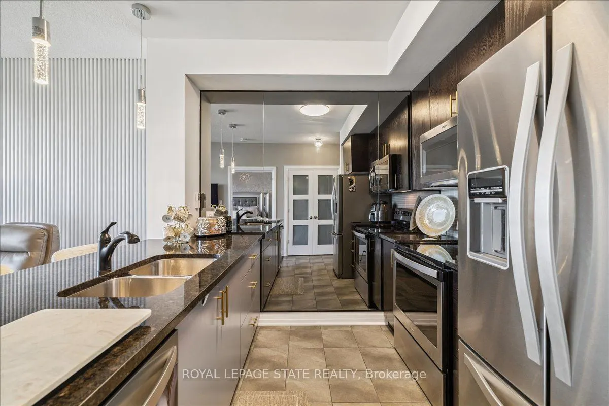 10 Concord Place, #204
