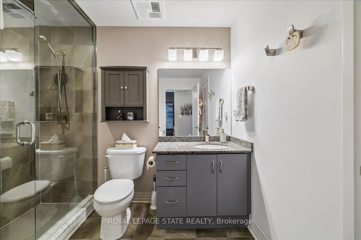 10 Concord Place, #204