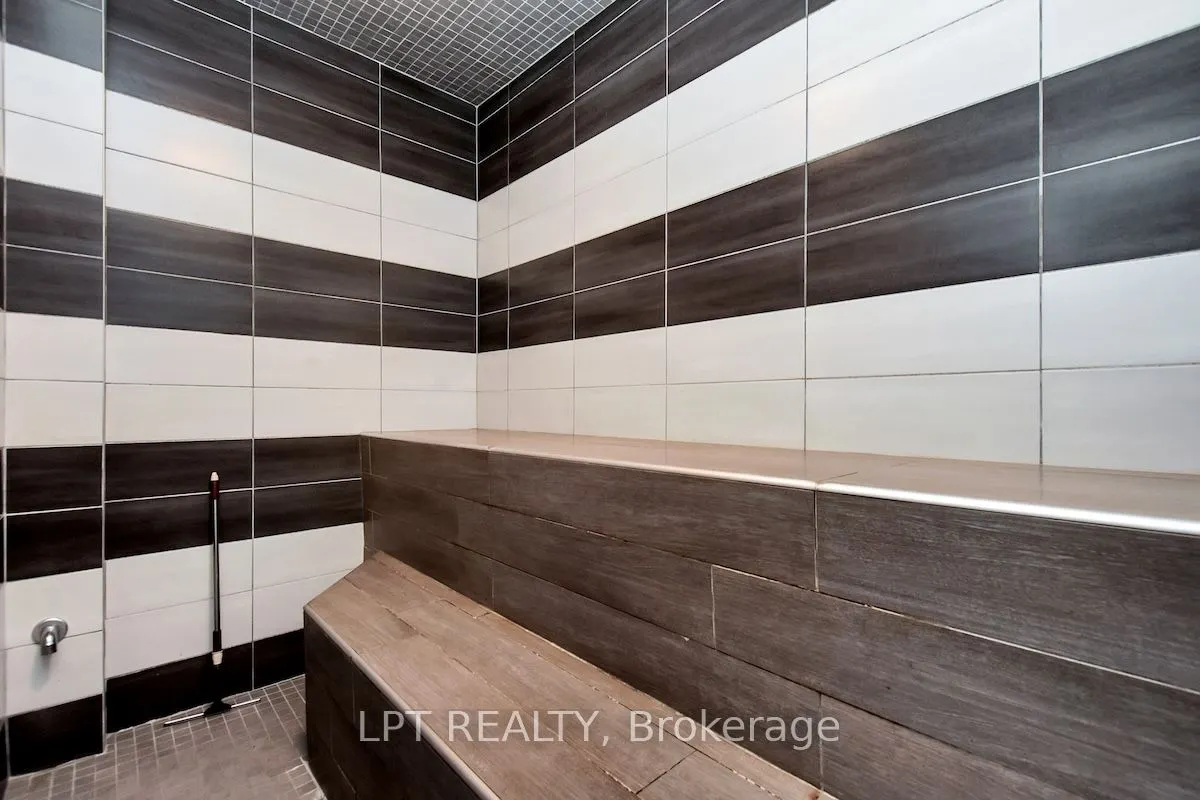 360 Patricia Avenue, #520