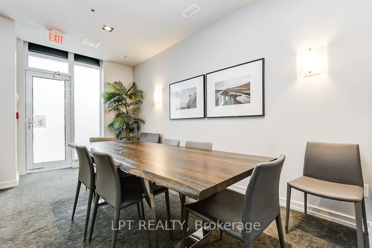 360 Patricia Avenue, #520