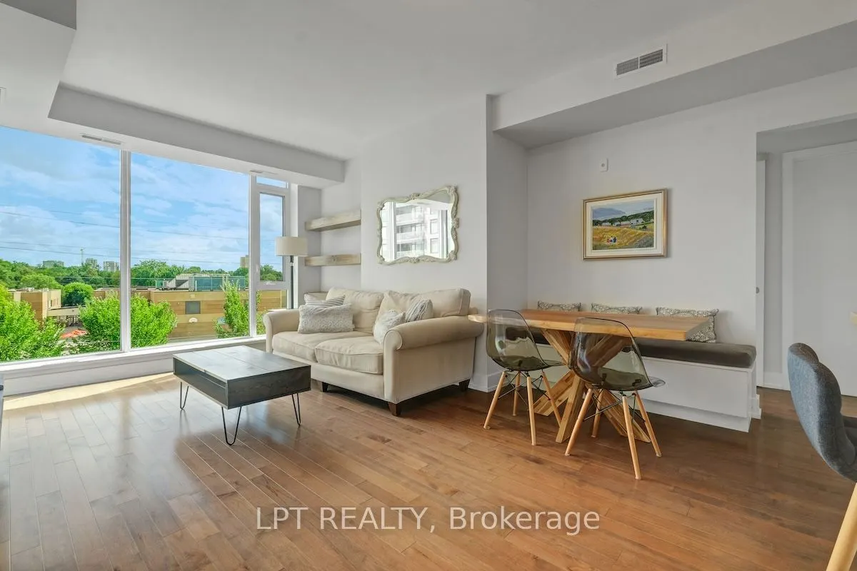 360 Patricia Avenue, #520