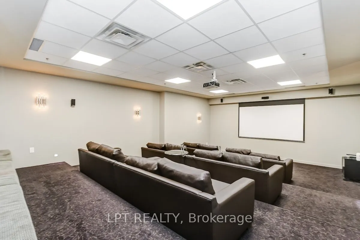 360 Patricia Avenue, #520