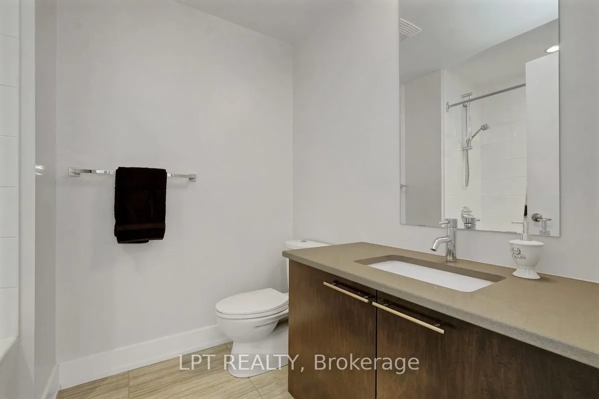 360 Patricia Avenue, #520