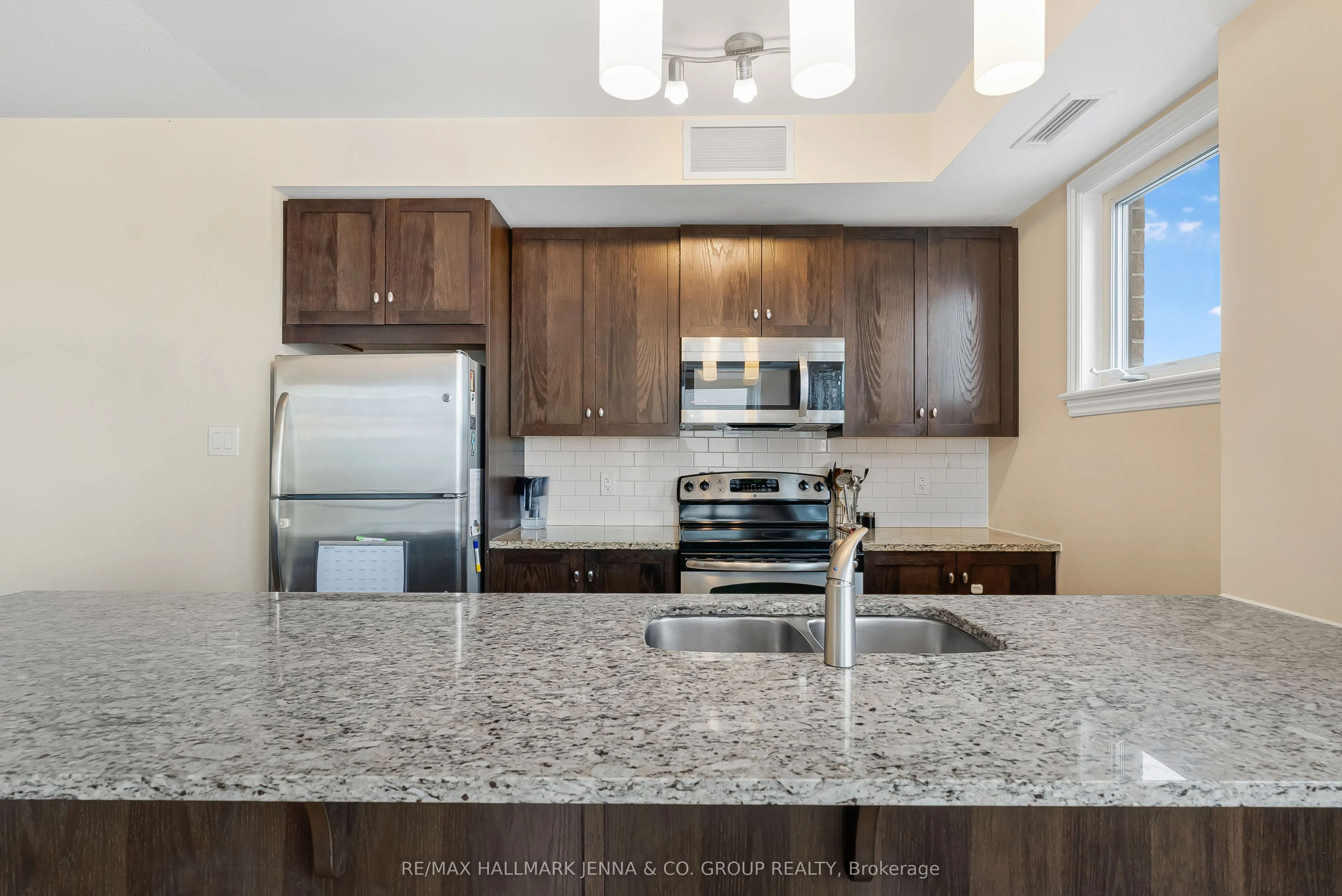140 Guelph Private, #201