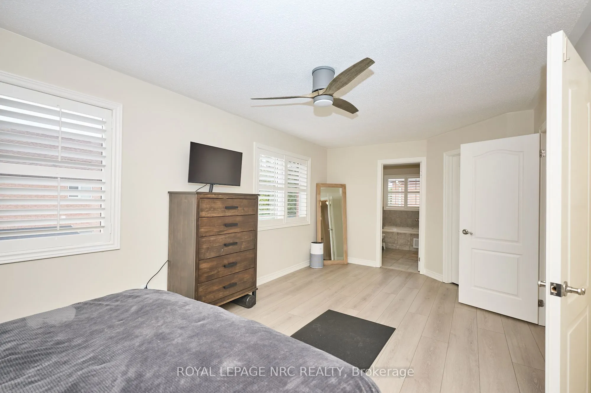 27 Goldeye Drive