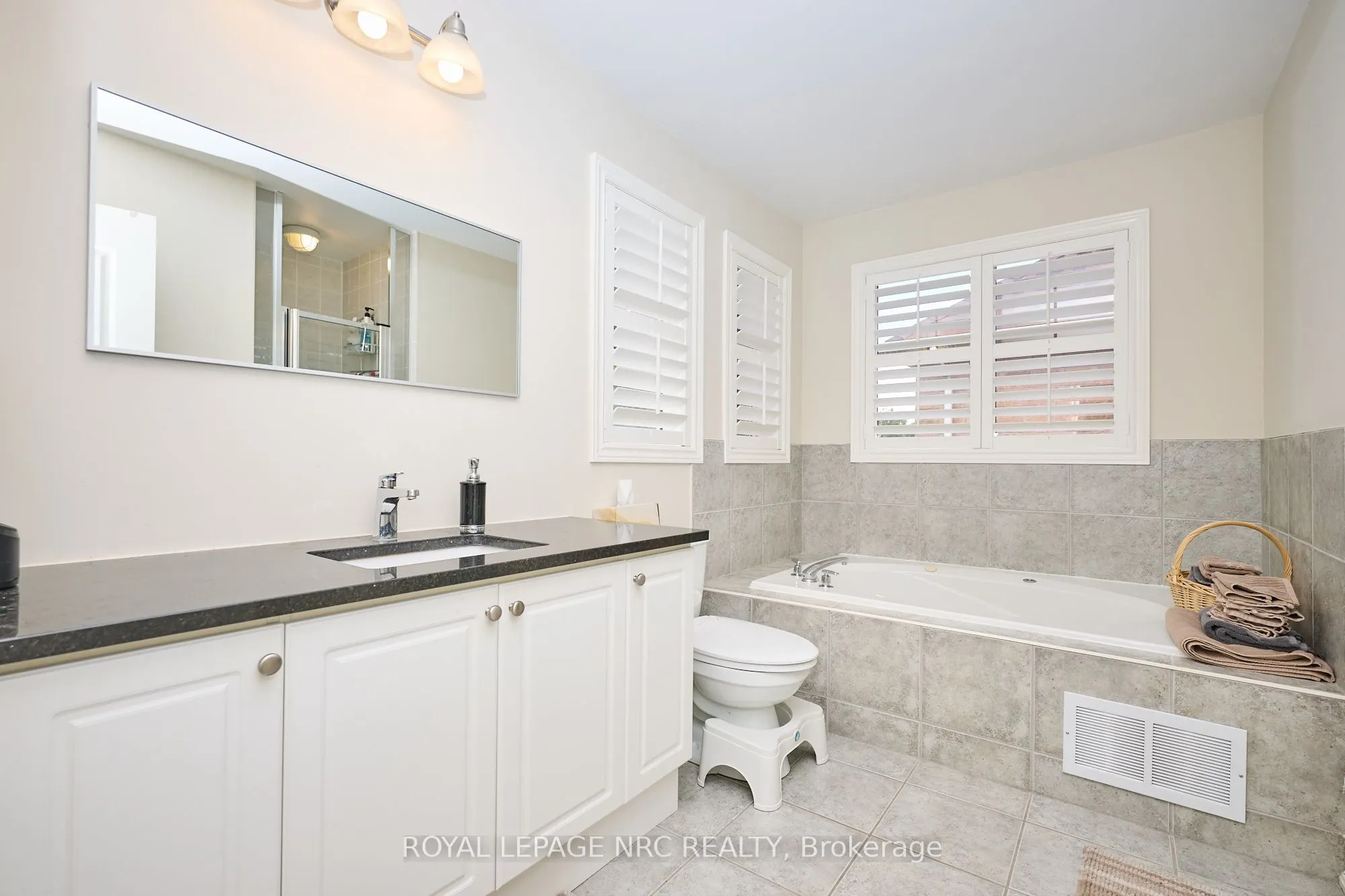 27 Goldeye Drive