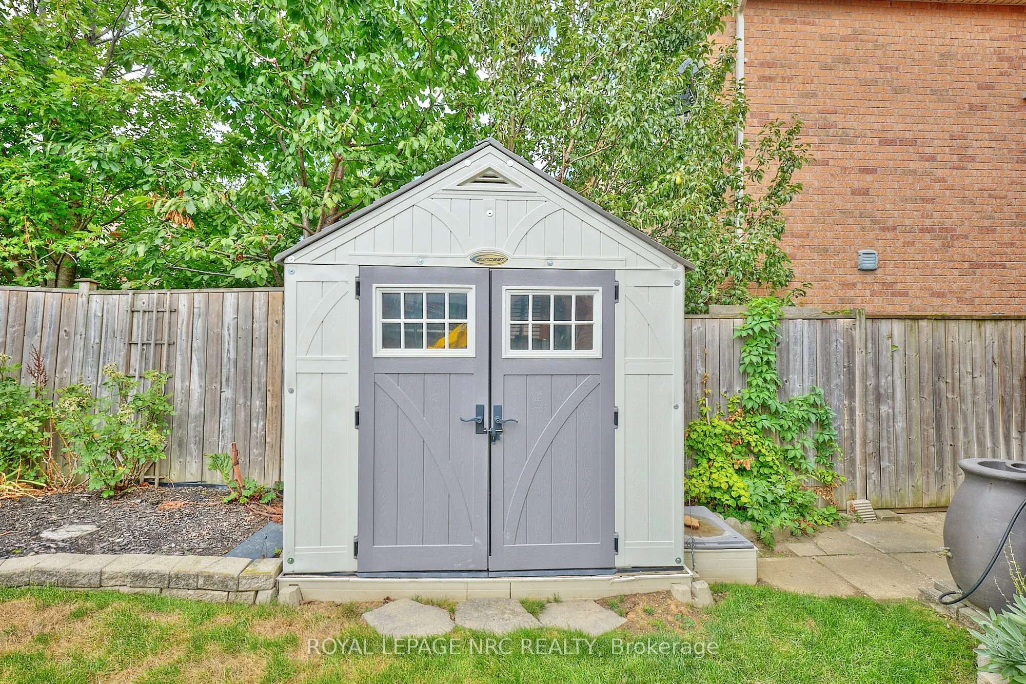 27 Goldeye Drive