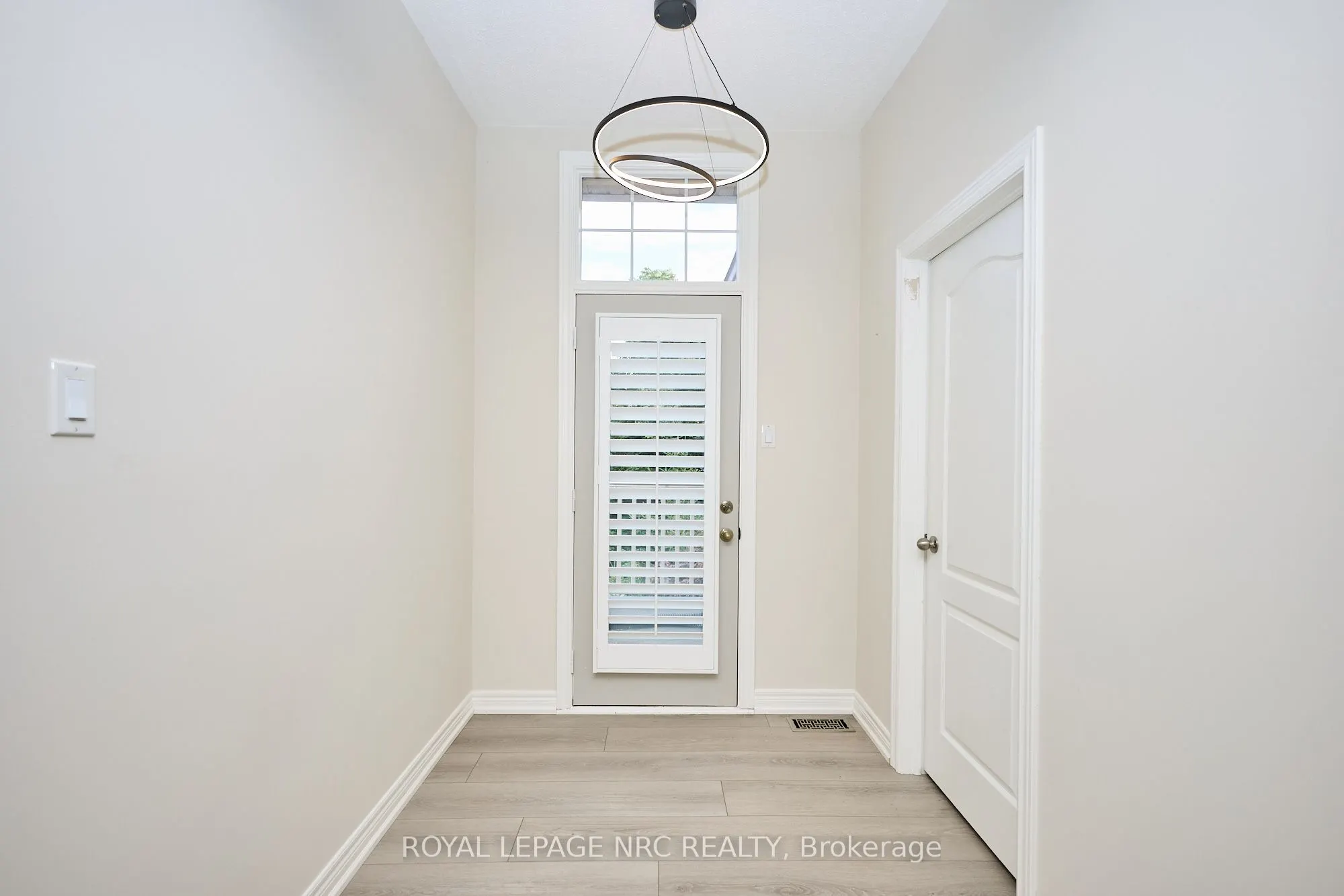 27 Goldeye Drive