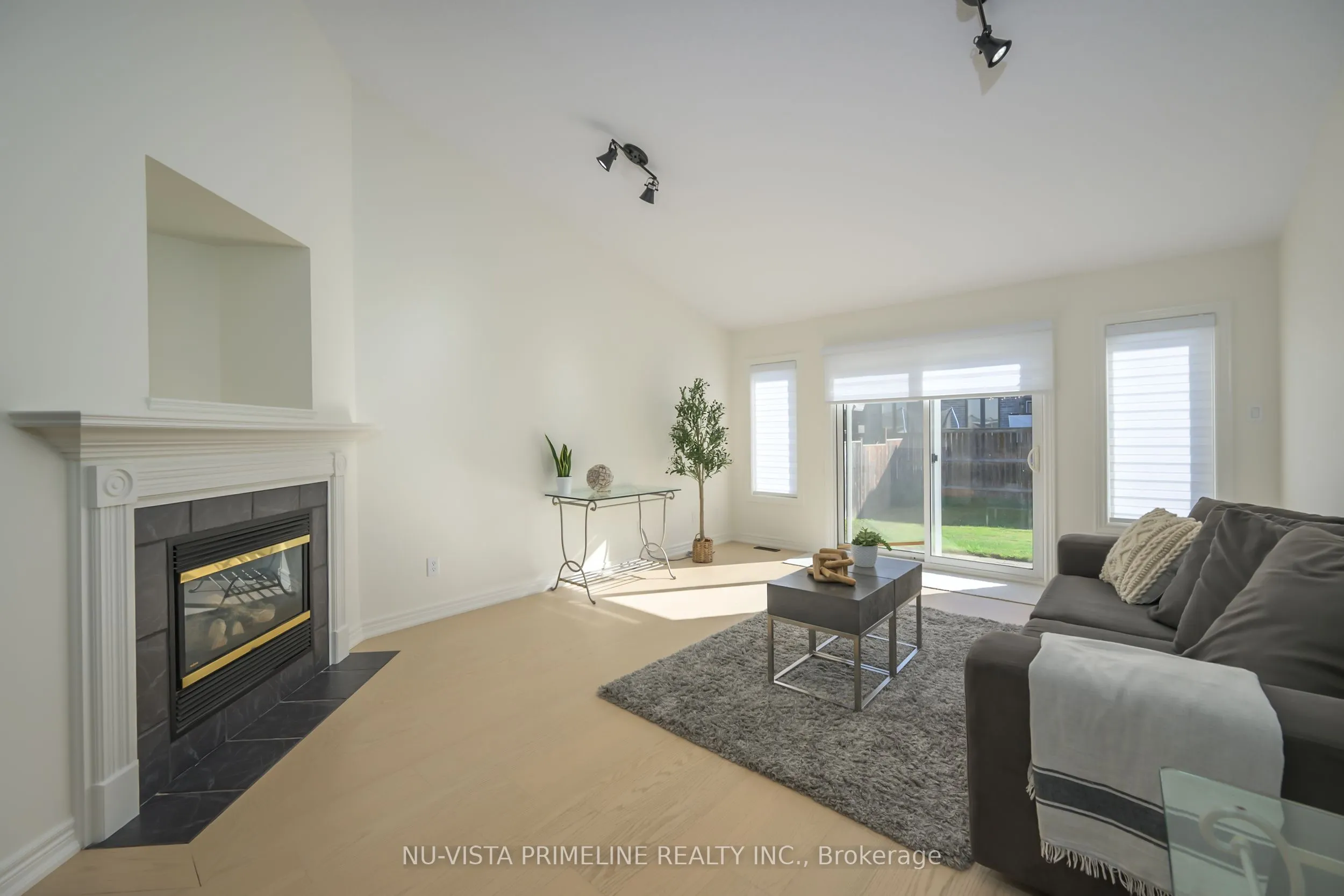 566 Bluebell Road