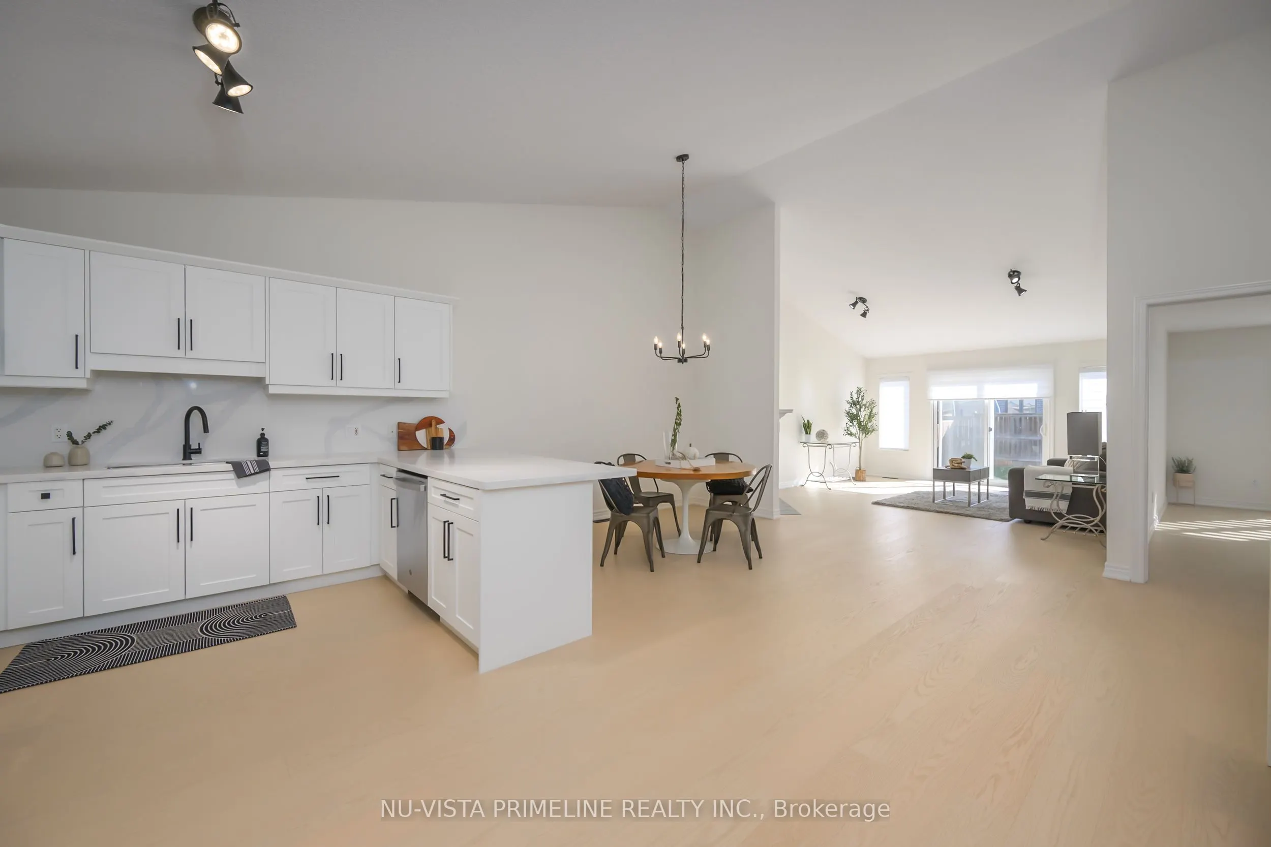 566 Bluebell Road