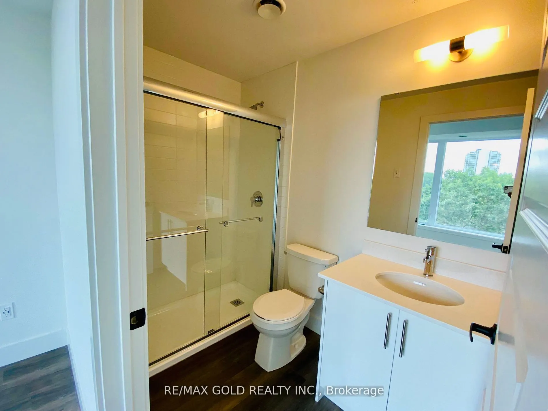 103 Roger Street, #514