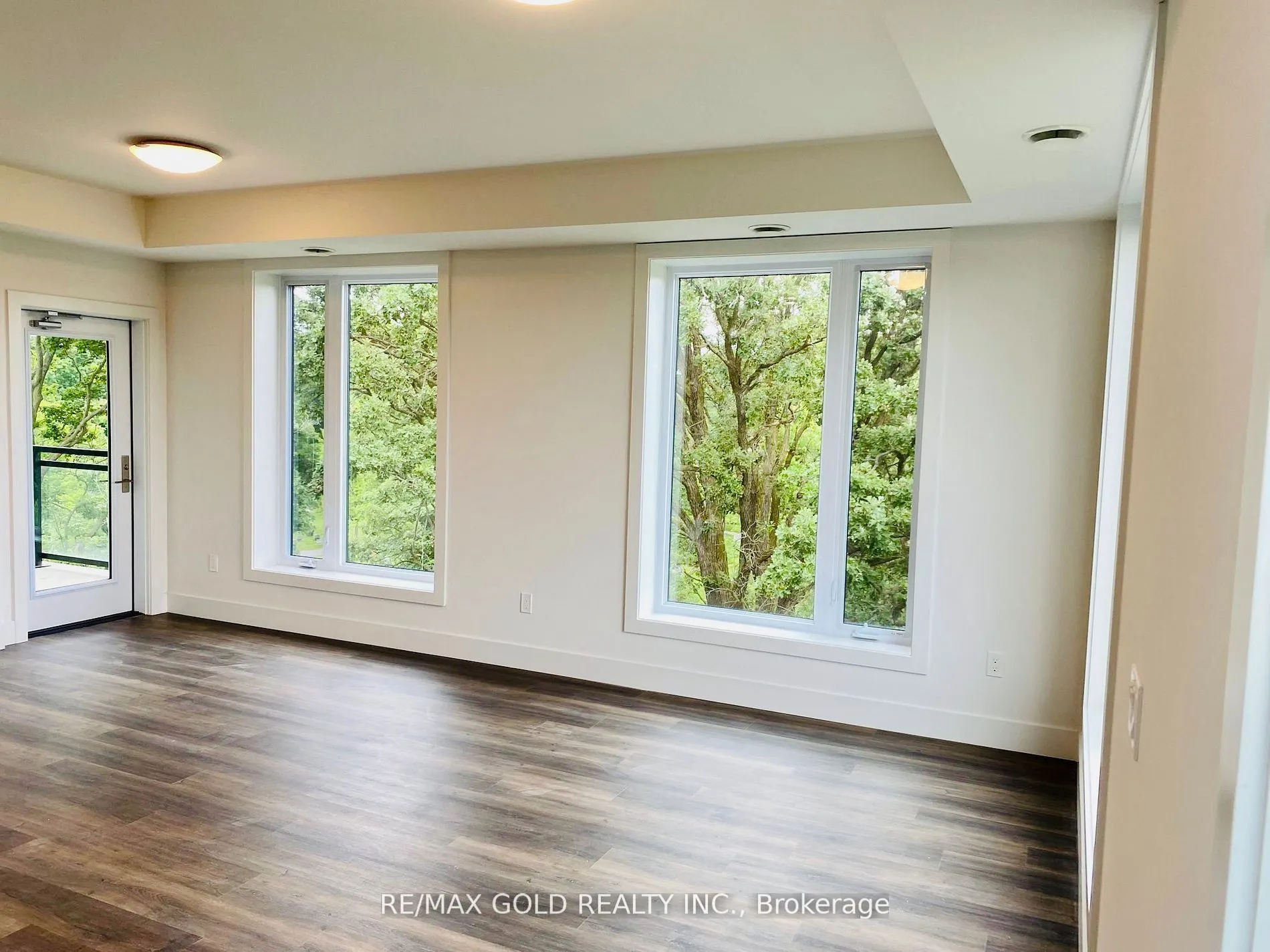 103 Roger Street, #514