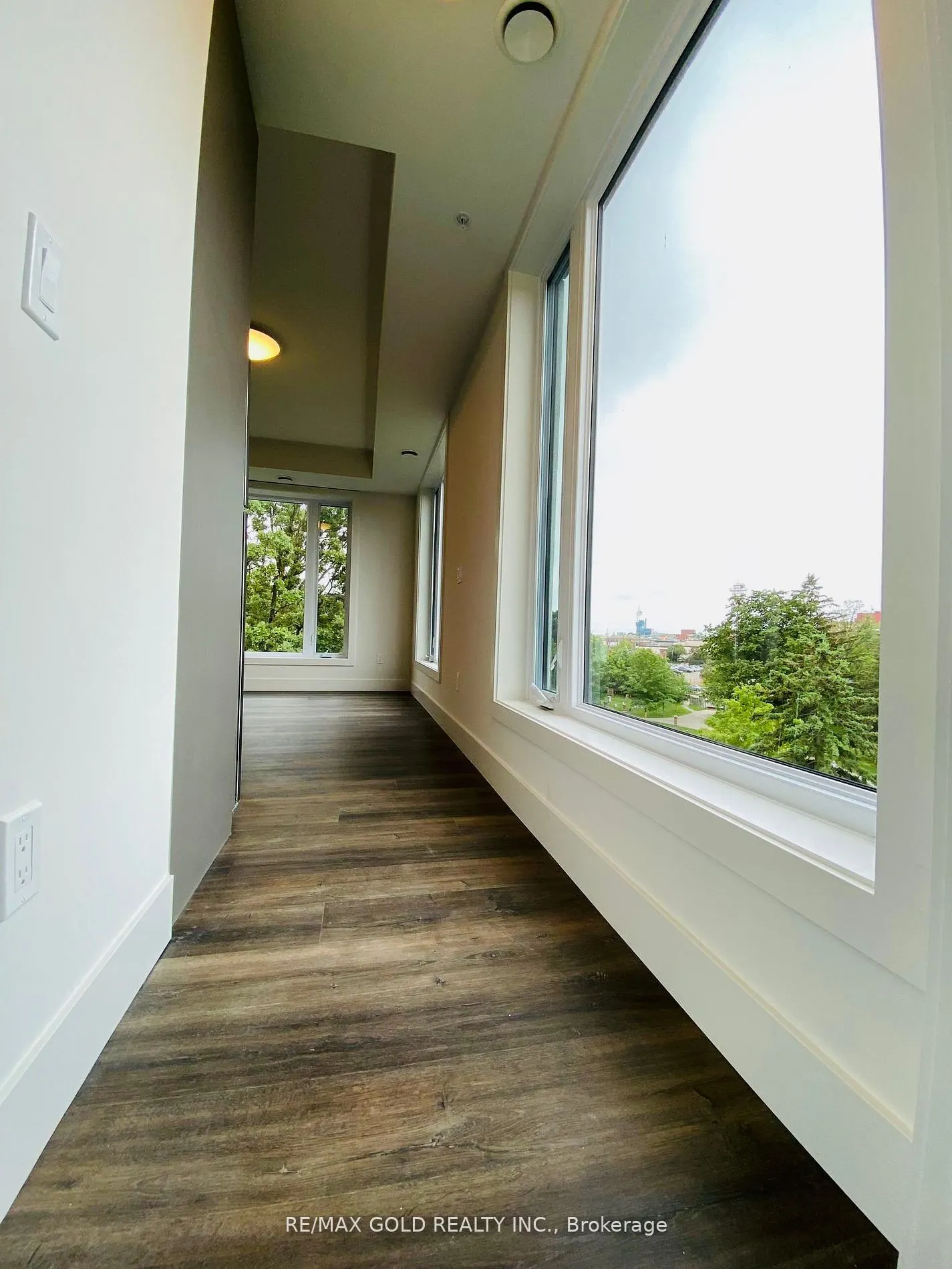 103 Roger Street, #514