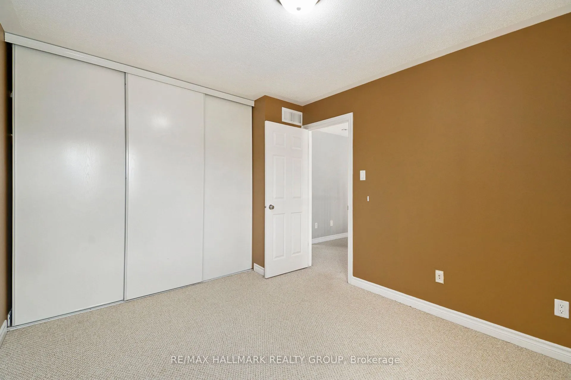 470 Frank Cauley Way