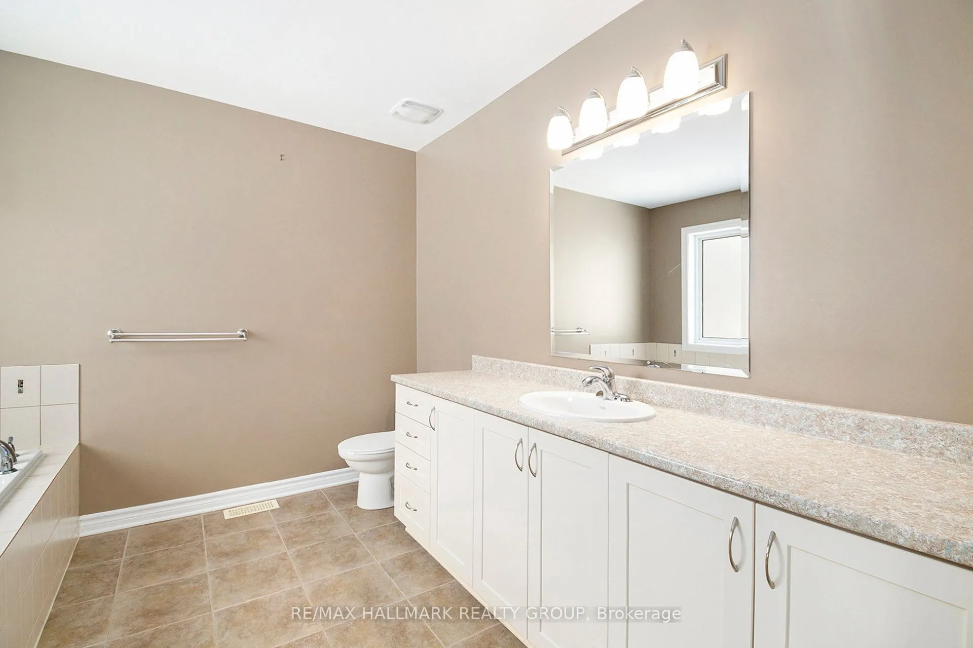 470 Frank Cauley Way