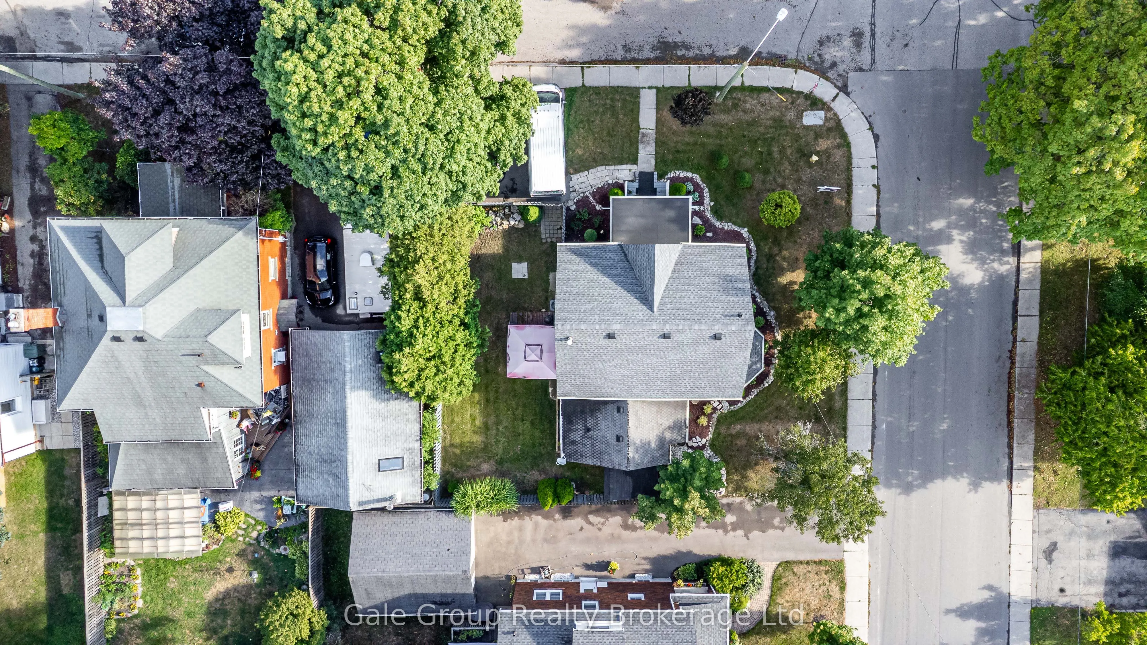 443 Drew Street