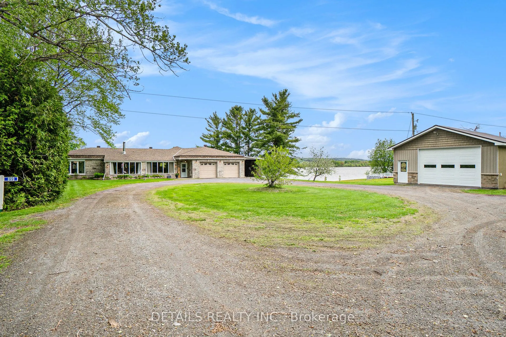 899 Concession 1 Road