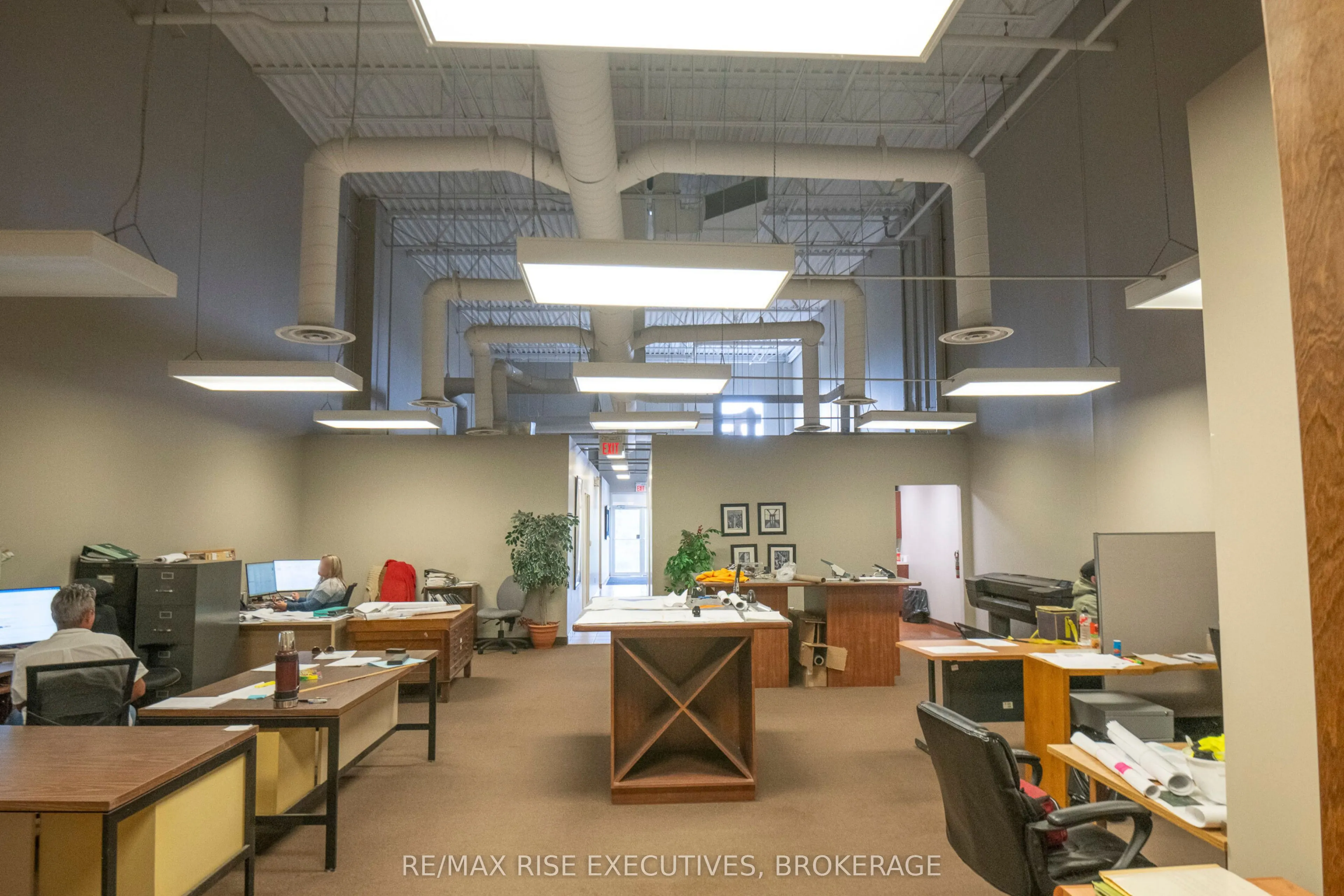 1225 Gardiners Road, #105
