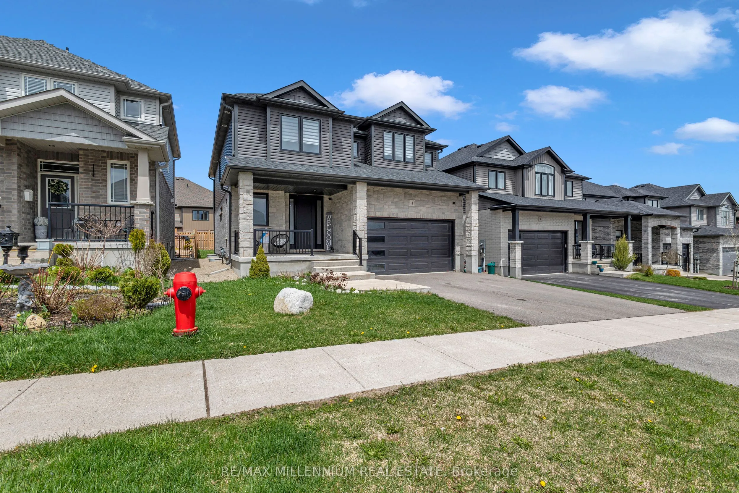 11 Tindall Crescent S