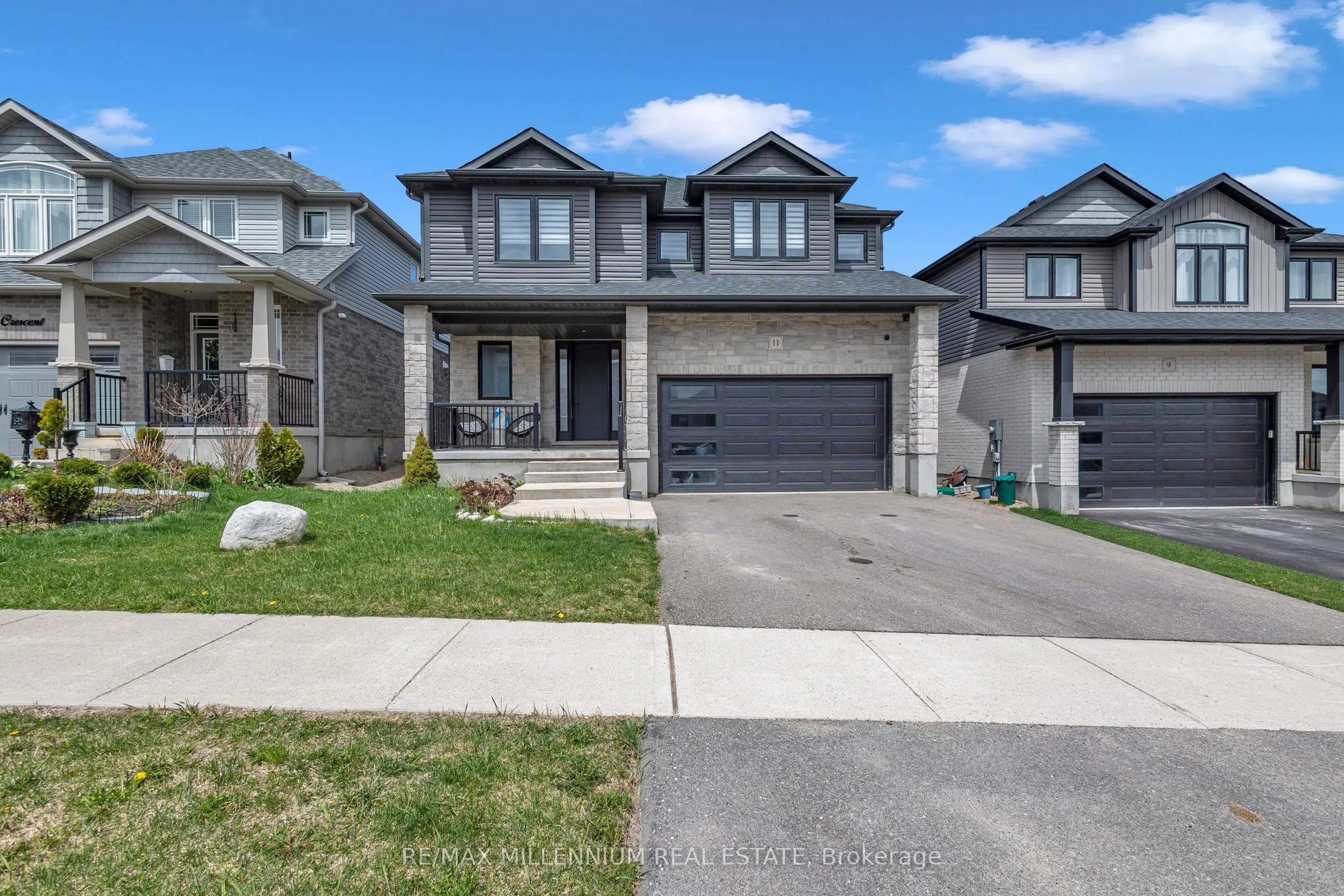 11 Tindall Crescent S
