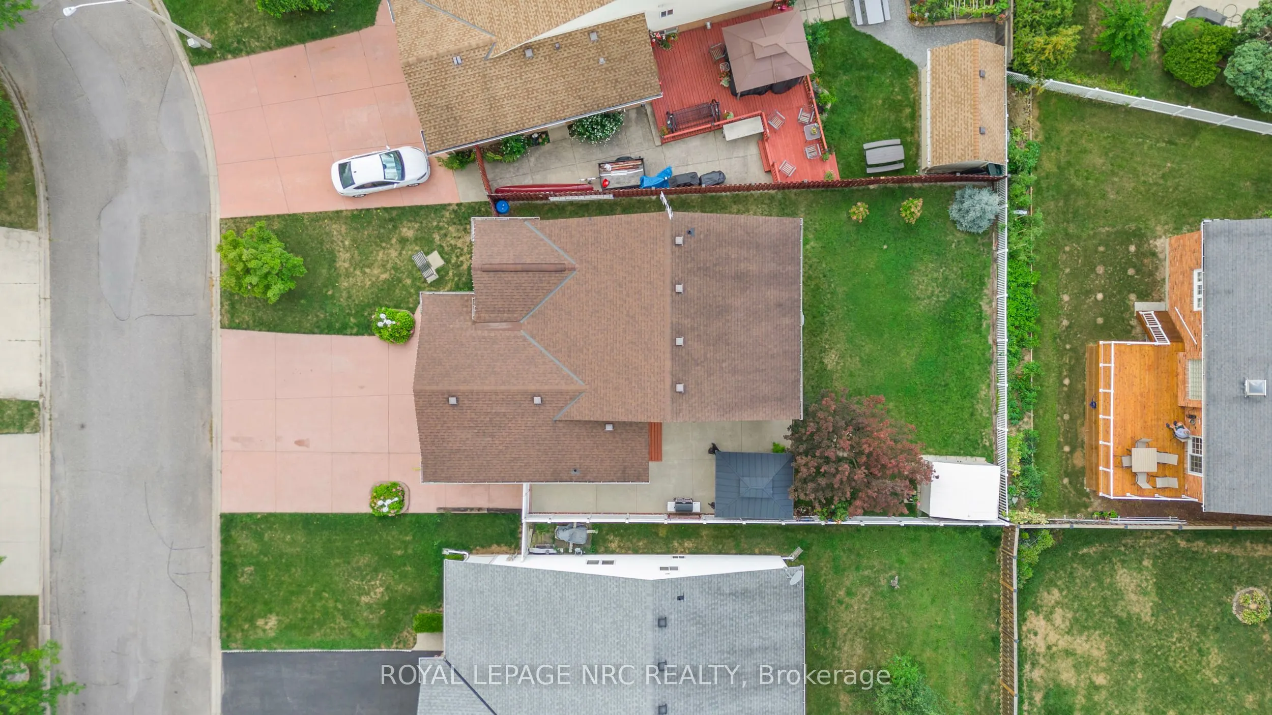 46 Foxhill Crescent