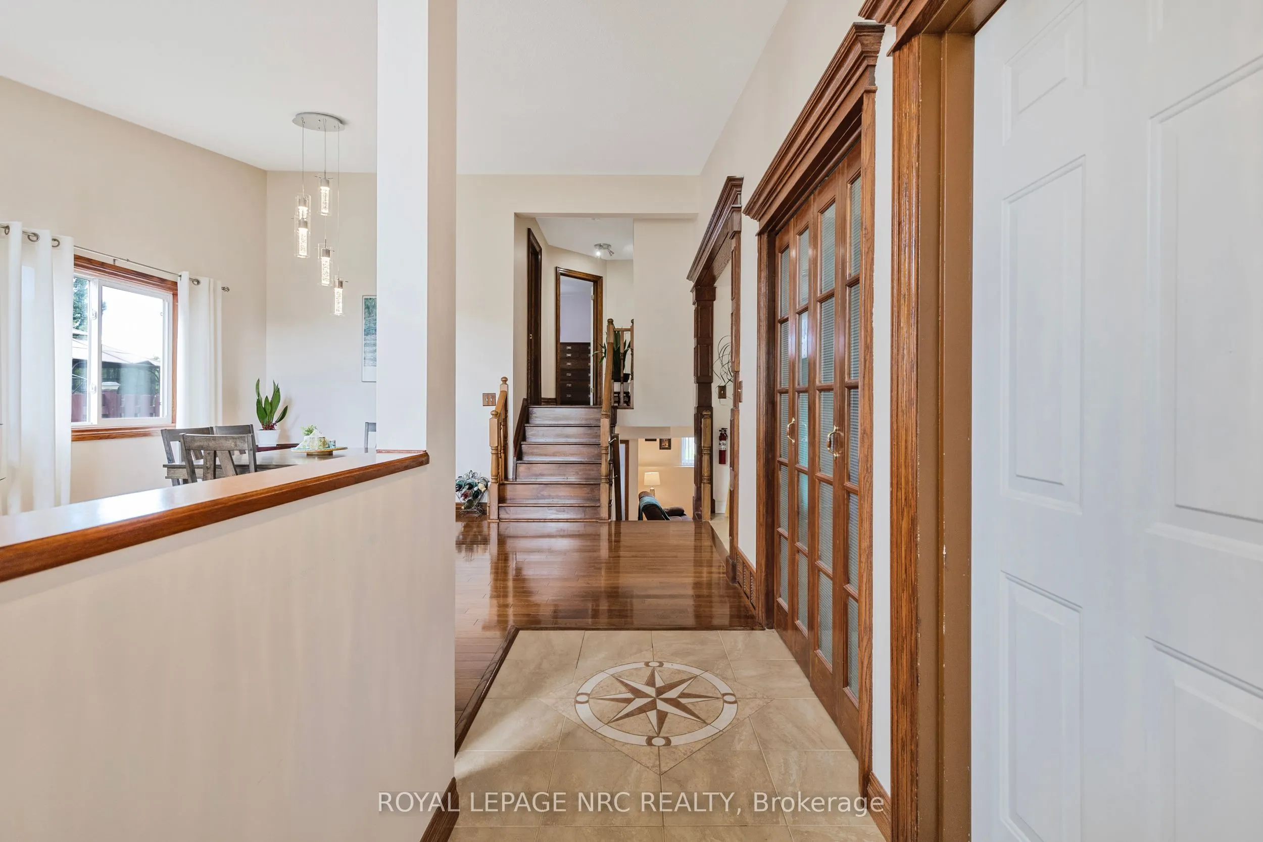 46 Foxhill Crescent