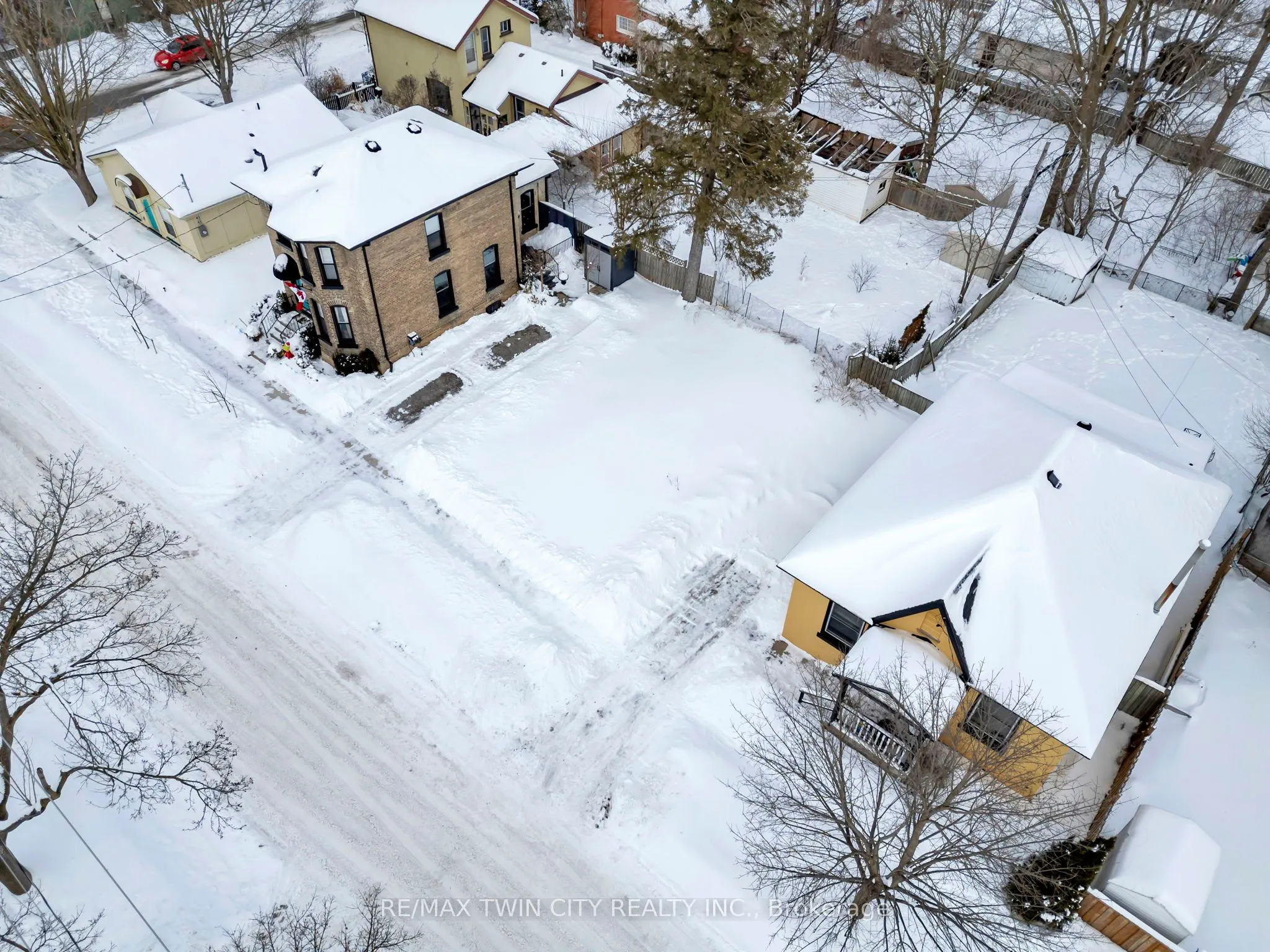 108 Oak Street