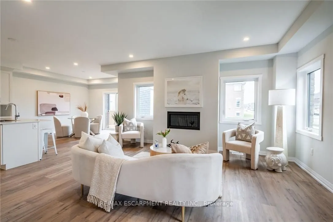 239 LORMONT Boulevard