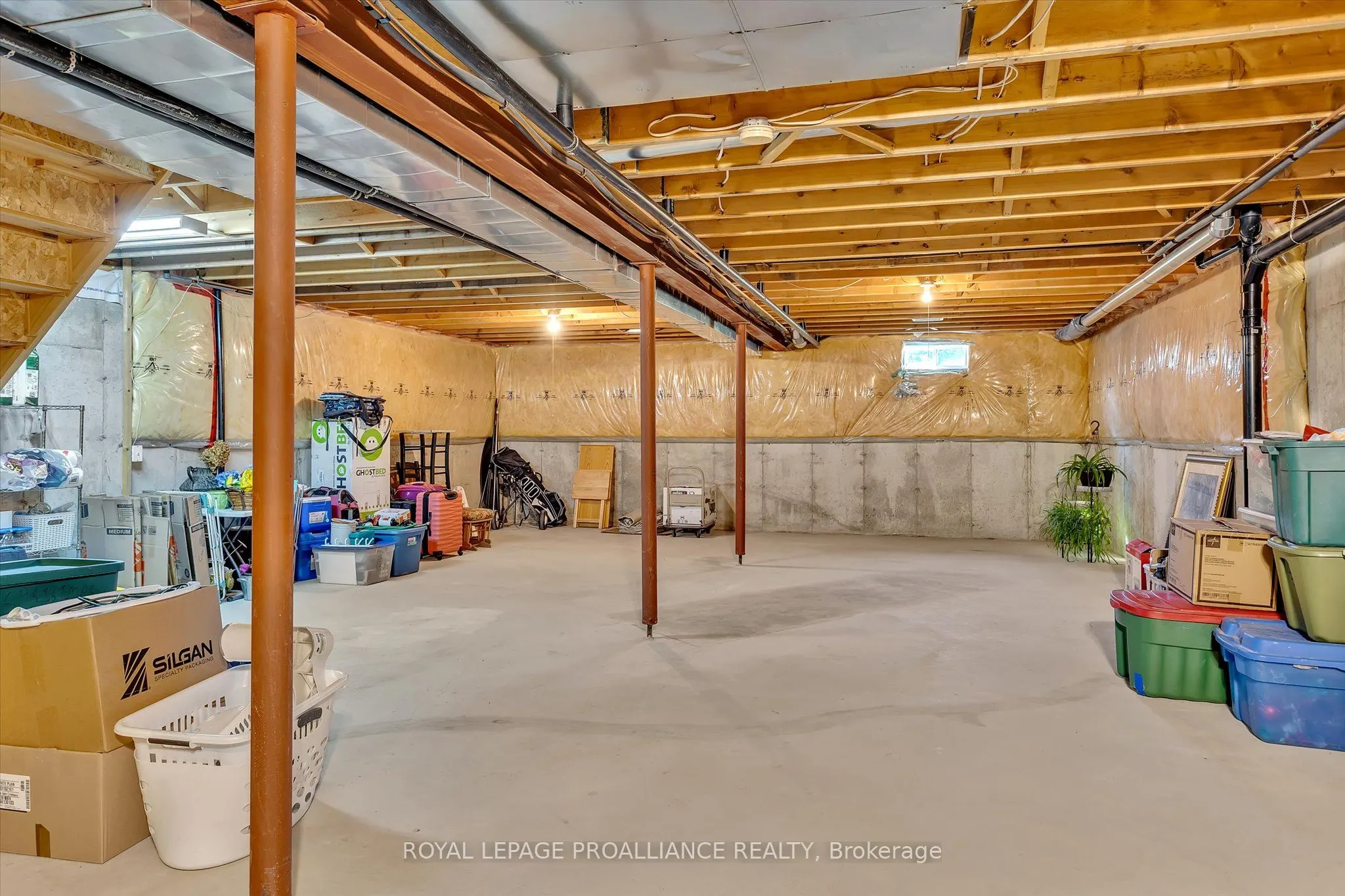 1269 Eagle Crescent
