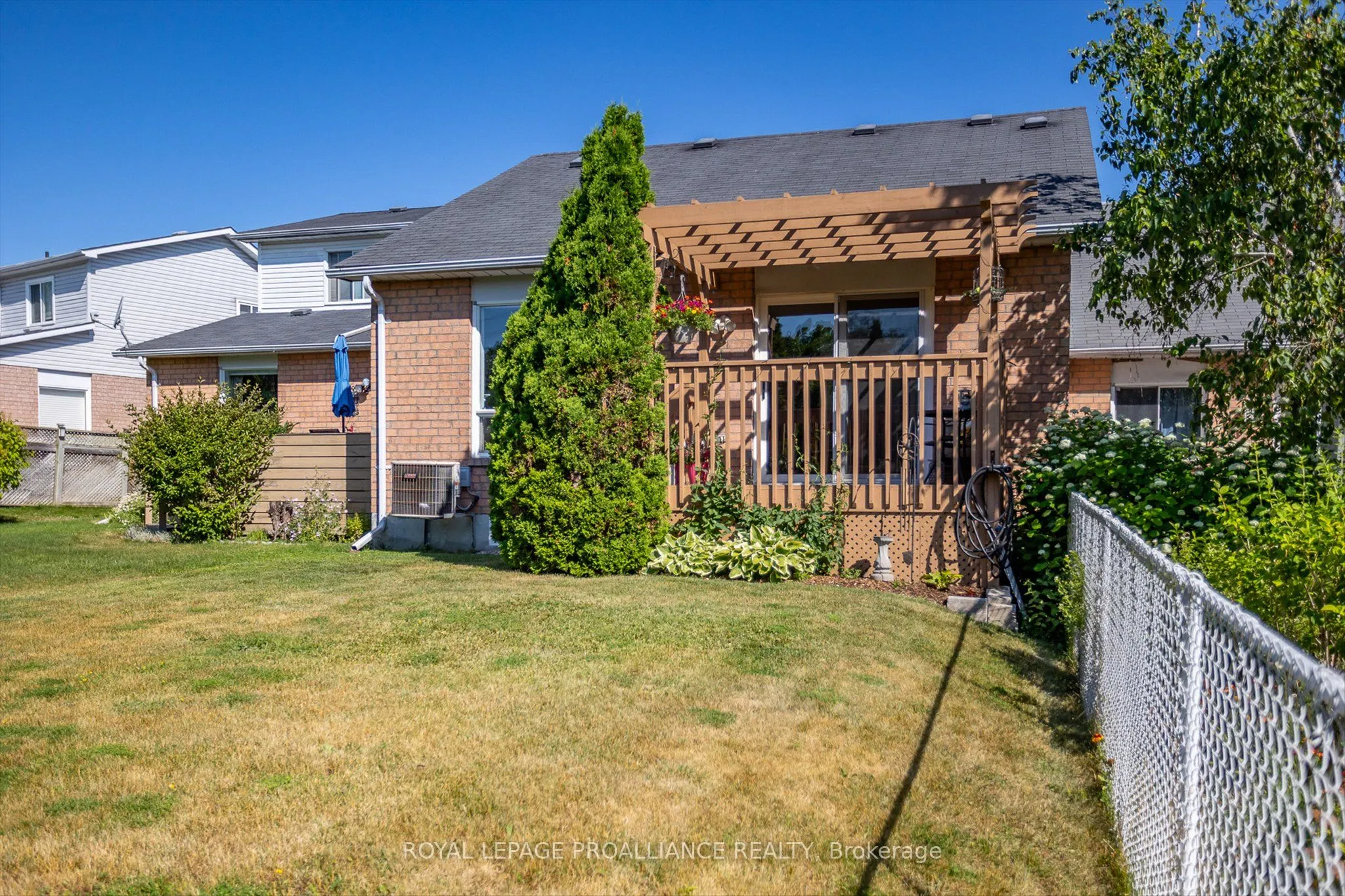 1269 Eagle Crescent
