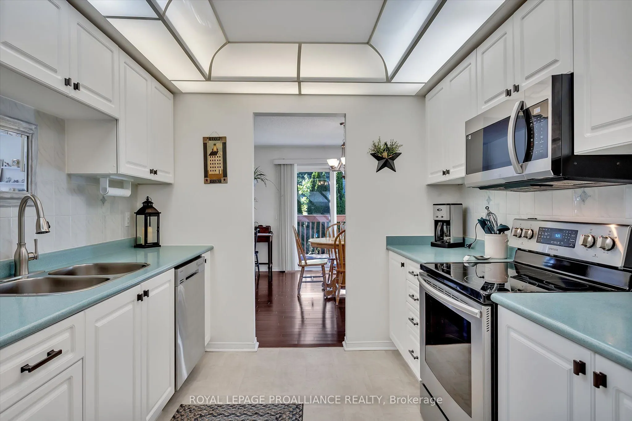 1269 Eagle Crescent