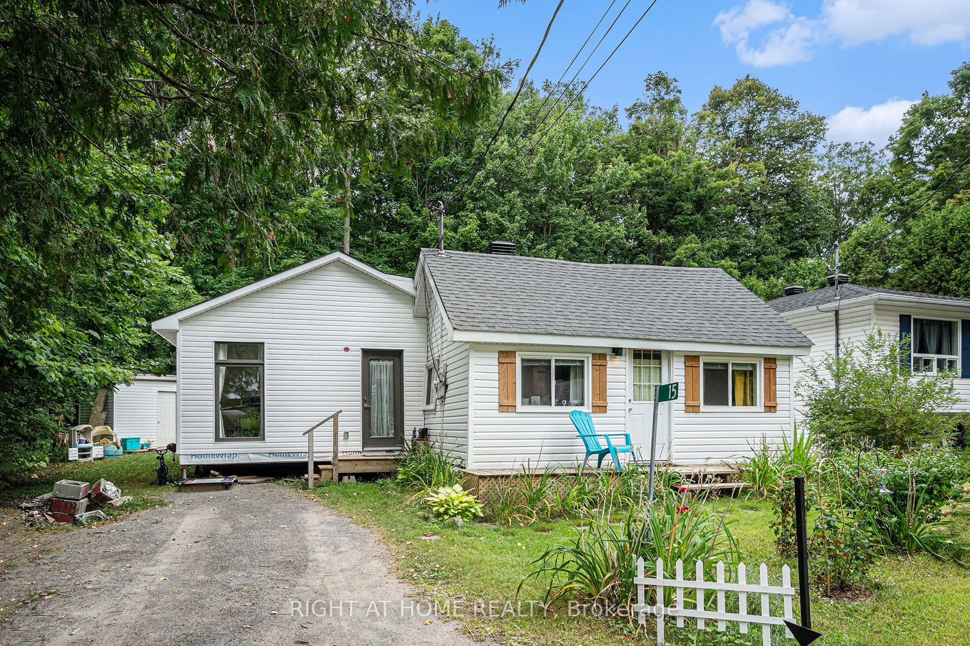 15 Willis James Lane